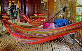 Happy Homestay Banlung & Trekking